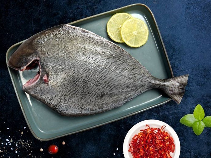 Black Pomfret Belly Clean & Dressed (Size: 300-500gm)
