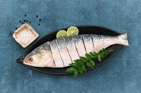 Hilsha Fish Belly Cleane & Dressed (Size :1000-1100gm)