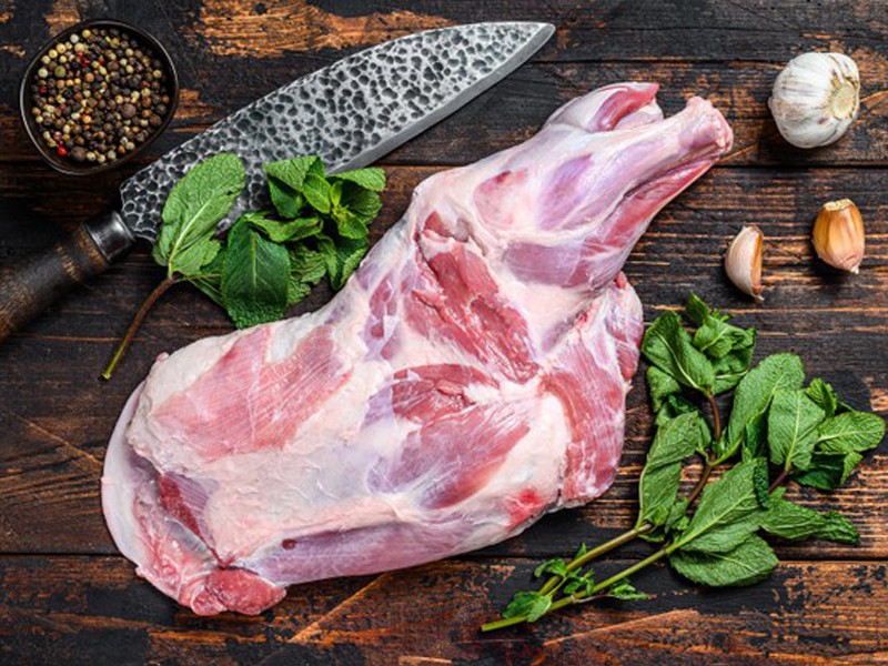 Premium Mutton Front Leg (খাঁসির সামনের রানের মাংস)
