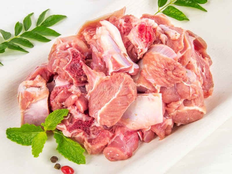 Premium Tender Mutton - Curry Cut (Include Bones)