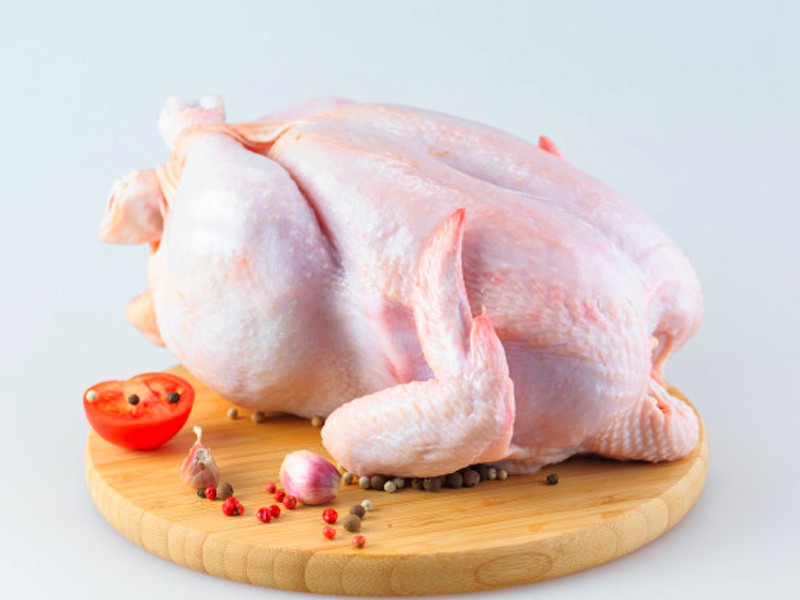Premium Broiler Chicken Dressed Skin-On Whole.